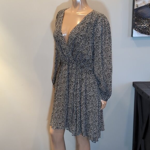 Maeve Anthropologie Carolyn Dress Leopard Print Wrap Fall Spring Size Medium - Picture 9 of 16